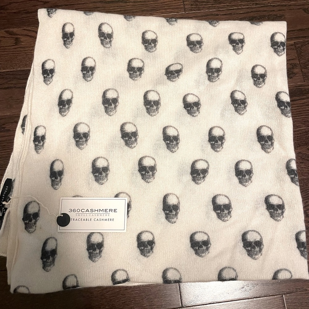 Skull Cashmere Large Wrap/Scarf